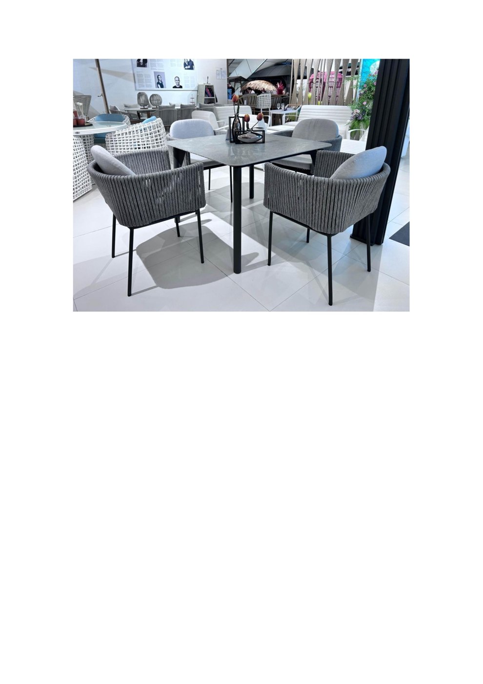 Outdoor Dining Showroom Sample