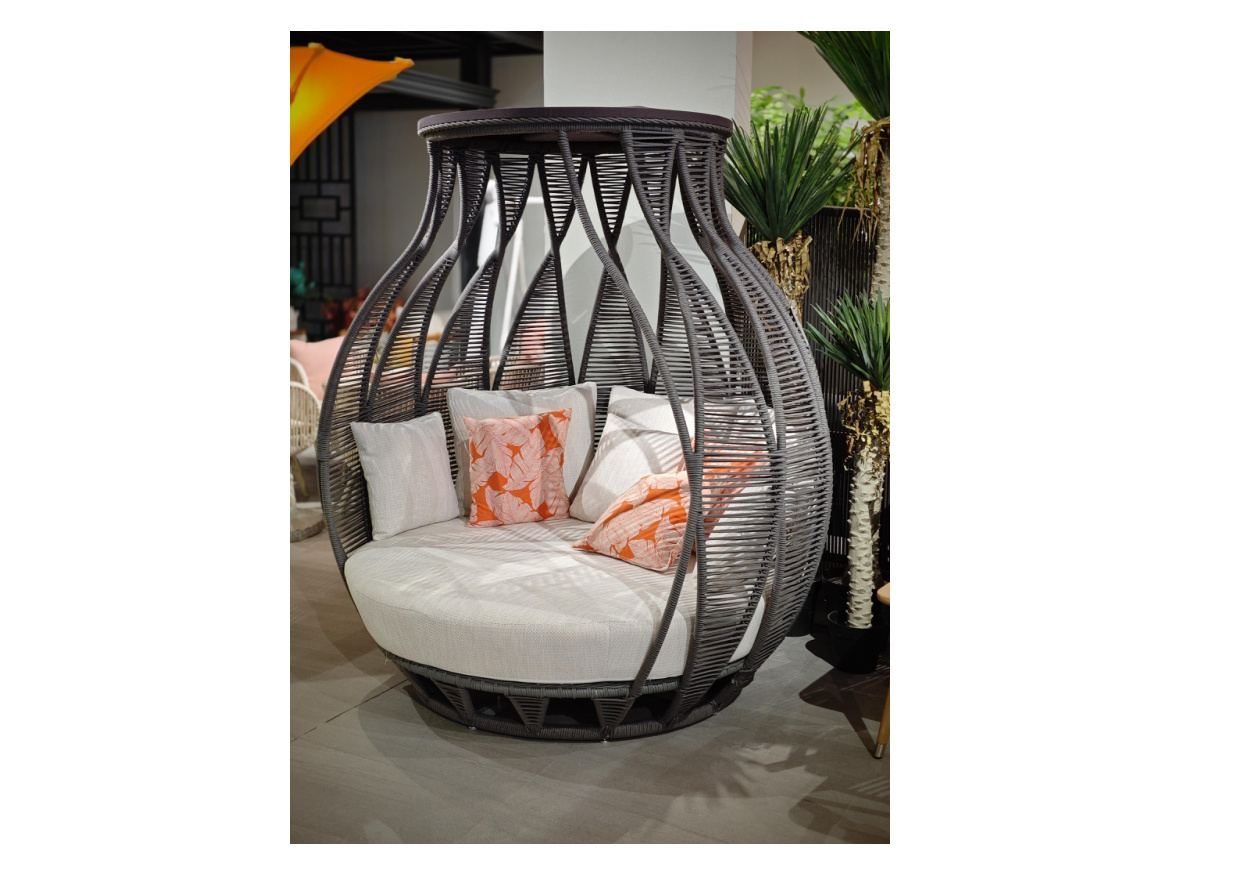 DR Visual 2 Cocoon daybed