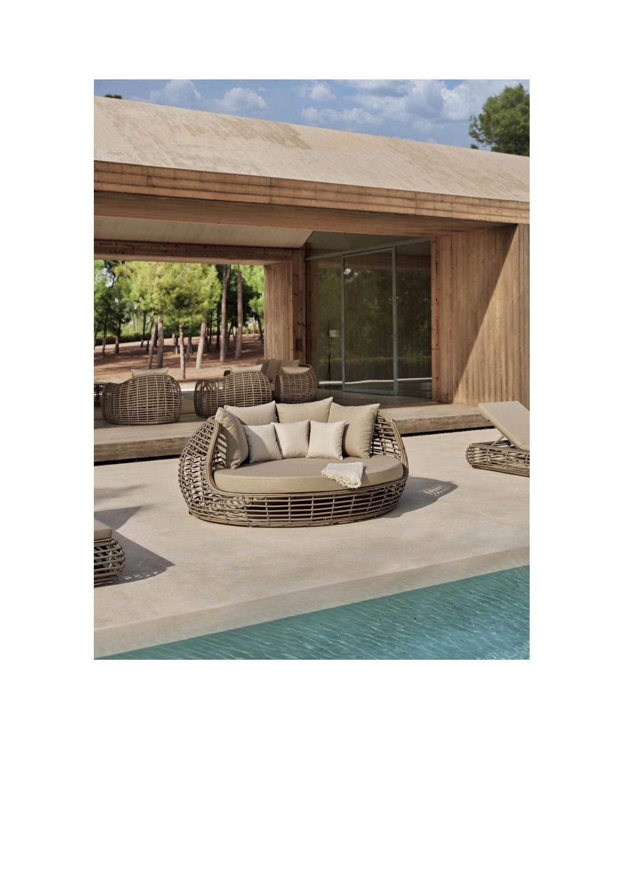 Skyline Visual 9 Outdoor modular sofa